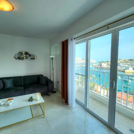Seafront Beautifully Furnished 2 Bedrooms Gogzr-3 Apartmán Gzira