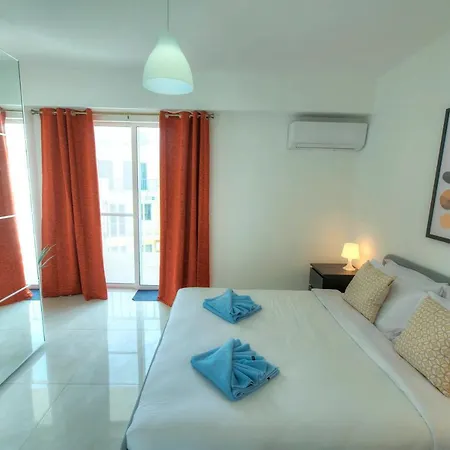 Seafront Beautifully Furnished 2 Bedrooms Gogzr-3 Daire