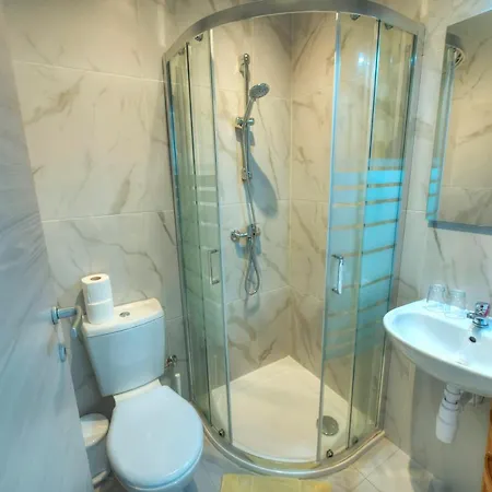 Seafront Beautifully Furnished 2 Bedrooms Gogzr-3