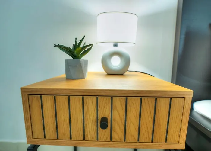 Apartamento Seafront Beautifully Furnished 2 Bedrooms Gogzr-3 *