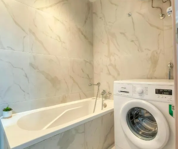 Seafront Beautifully Furnished 2 Bedrooms Gogzr-3 *